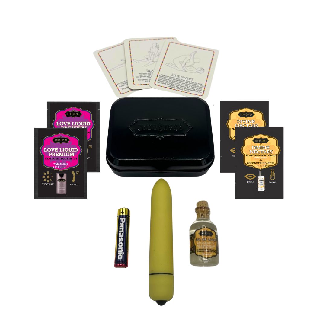 KIT WEEKENDER VIBE Coconut Pineapple Comprend : Huile d'Amour, Mini Vibromasseur 10 vitesses réutilisable, Huile de Massage, Love Liquid et Cartes de Jeu Érotiques